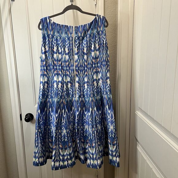 CB Established 1962 Dress Womens 20W Blue Fit Flare Sleeveless Abstract Colorful - Picture 7 of 11